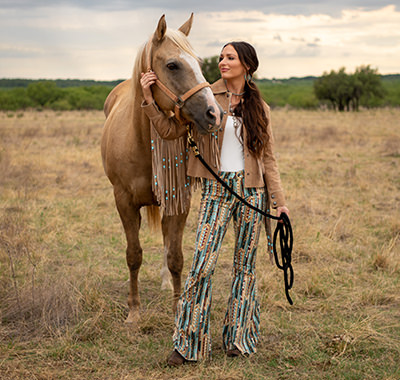 Women's Western Wear \u0026 Cowgirl Clothing