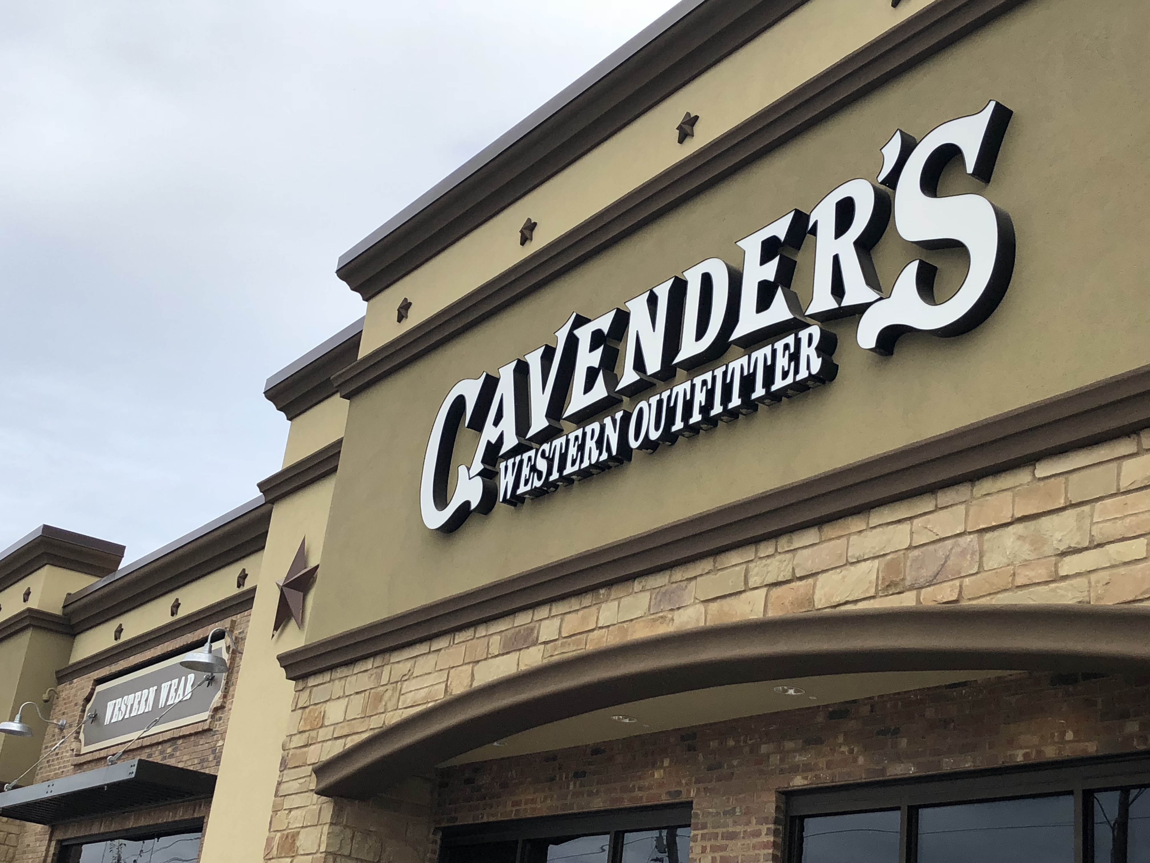 Cavender's Western Outfitter