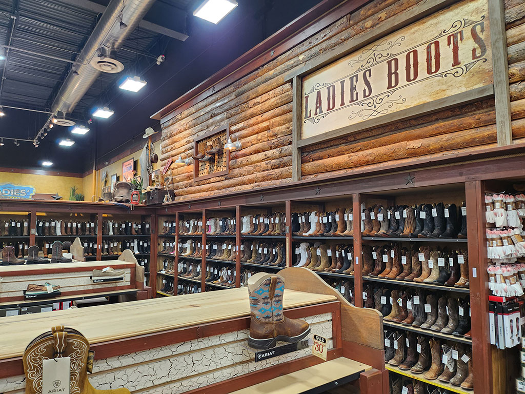 Cavender's Western Outfitter third image Cavender's Western Outfitter third image